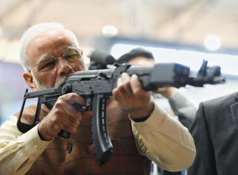 PM Shri Narendra Modi, checks out a virtual firing range at DefExpo 2020 in Lucknow.