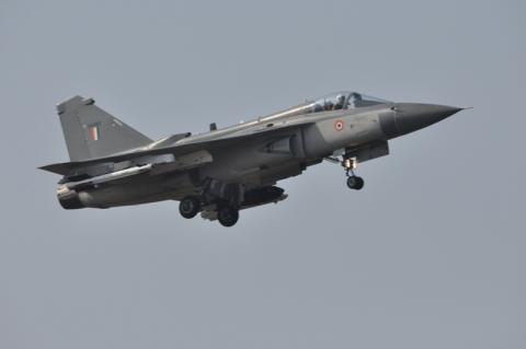 Light Combat Aircraft (LCA) - Tejas_2