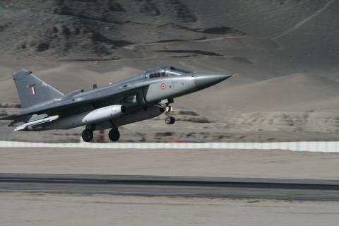 Light Combat Aircraft (LCA) - Tejas_3